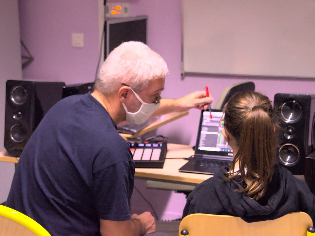 4C196198-79AA-4C52-BAAC-CA352E52771B